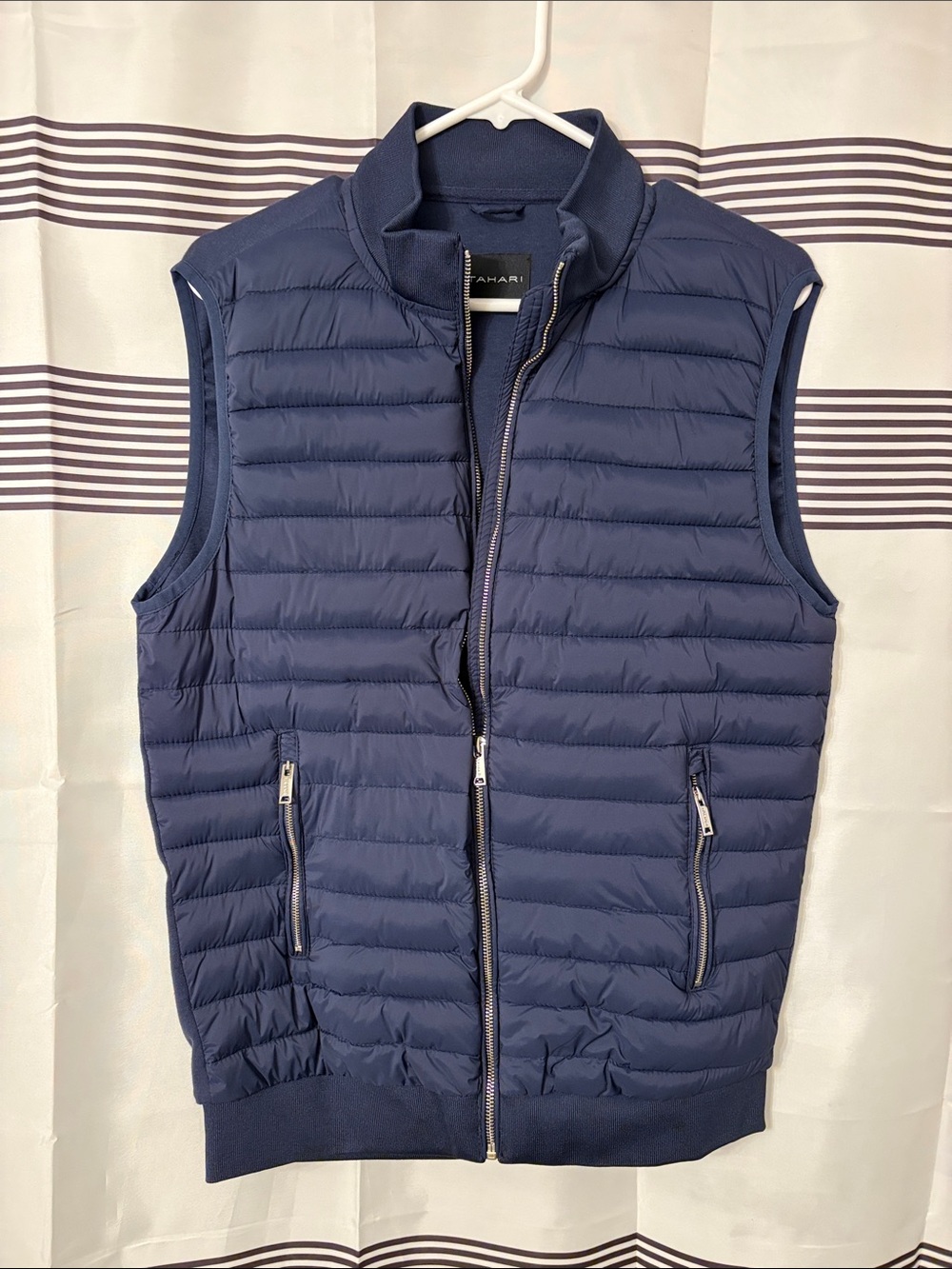 Tahari Men's Quilted Puffer Vest - Navy
